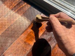 窓際の劣化部分は２回塗り