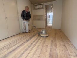 ポリッシャーサンディング