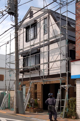 屋根はサーモアイSi仕上げ