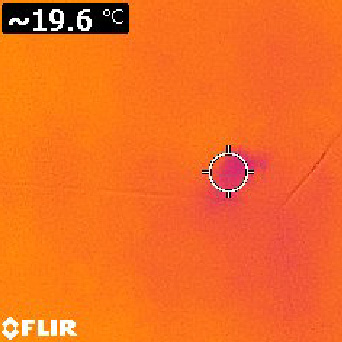 散水1時間後の天井の赤外線画像